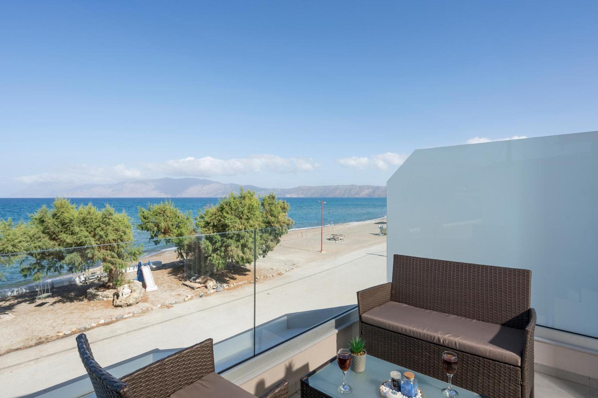 Alexia Seaview Apartments Kíssamos Eksteriør bilde