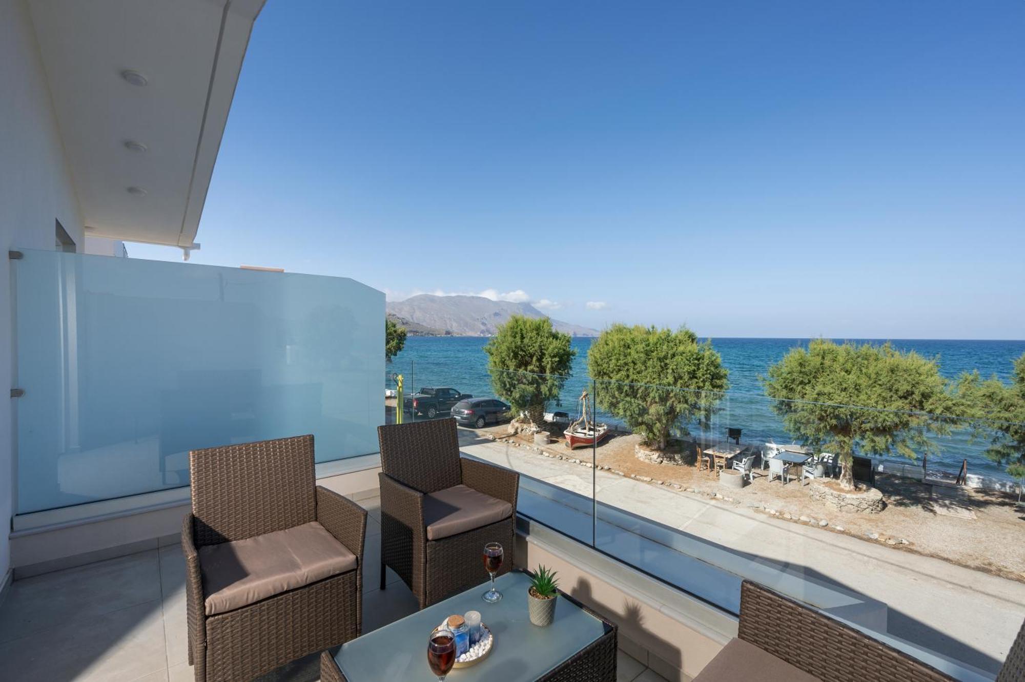 Alexia Seaview Apartments Kíssamos Eksteriør bilde